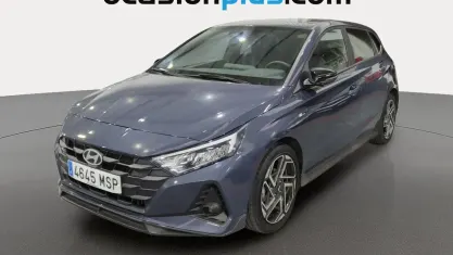 Usado Hyundai i20 N Line 80 CV (58 kW) 2024 Gris Utilitario