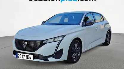 Usado Peugeot 308 Active 131 CV (96 kW) 2024 Blanco SUV