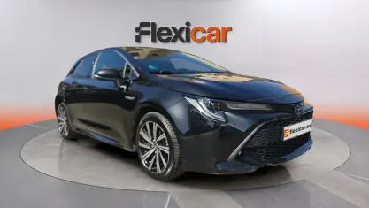 Usado Toyota Corolla Style 122 CV (89 kW) 2021 Negro Berlina