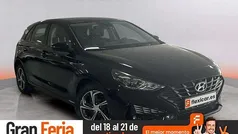 Negro Usado 2023 Hyundai i30 Berlina | 18.590 € (Precio justo)
