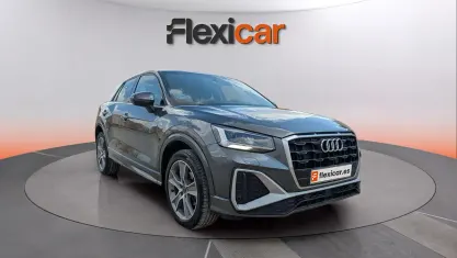 Usado Audi Q2 S-Line 116 CV (85 kW) 2024 Gris SUV