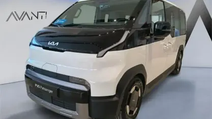 Usado Kia PV5 Plus 119 kW (163 CV) 2025 Blanco Monovolumen