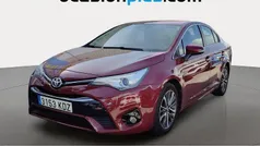 Rojo Usado 2017 Toyota Avensis Advance Berlina | 12.900 € (Precio justo)