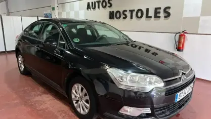 Usado Citroën C5 Exclusive 138 CV (101 kW) 2009 Negro Berlina