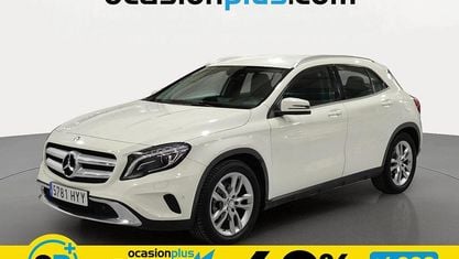 Usado Mercedes GLA200 Urban 136 CV (100 kW) 2014 Blanco SUV