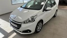 Blanco Usado 2019 Peugeot 208 Active Utilitario | 9200 € (Precio justo)