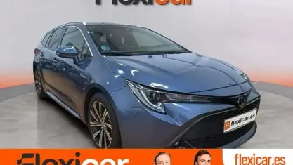Usado Toyota Corolla Style 184 CV (135 kW) 2021 Azul Familiar