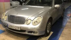 Gris Usado 2002 Mercedes E270 Avantgarde Berlina | 2750 € (Super precio)