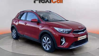 Usado Kia Stonic 84 CV (61 kW) 2023 SUV