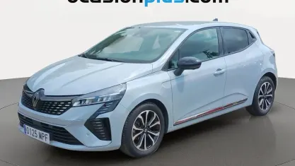 Usado Renault Clio Techno 91 CV (66 kW) 2024 Gris Utilitario