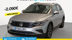 Gris / plata Usado 2021 VW Tiguan SUV | 22.790 € (Precio justo)