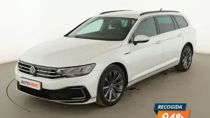 Usado VW Passat GTE 218 CV (160 kW) 2022 Blanco Familiar