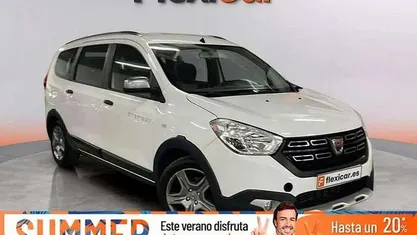 Usado Dacia Lodgy Comfort Plus 116 CV (85 kW) 2022 Monovolumen