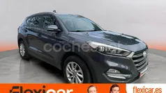 Gris / plata Usado 2017 Hyundai Tucson SUV | 15.990 € (Precio justo)