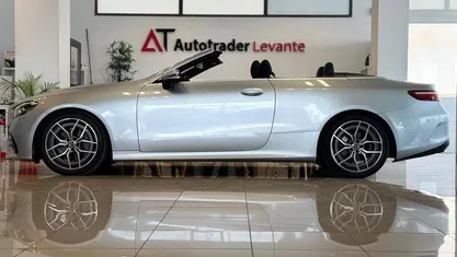 Usado Mercedes E220 194 CV (142 kW) 2021 Berlina