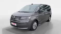 Gris / plata Usado 2023 VW Multivan Monovolumen | 48.800 € (Precio justo)