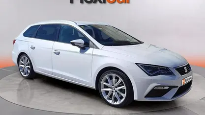 Usado Seat Leon ST FR 180 CV (132 kW) 2018 Blanco Familiar
