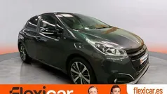 Usado 2017 Peugeot 208 Allure Utilitario | 7970 € (Precio justo)