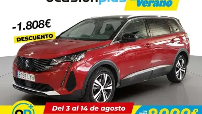 Usado Peugeot 5008 Allure 131 CV (96 kW) 2022 Rojo SUV