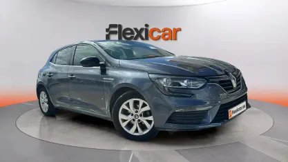 Begagnad Renault Mégane LIMITED 140 HK (102 kW) 2020 Grå Sedan