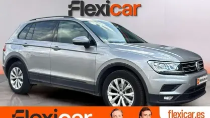 Usado VW Tiguan Edition 125 CV (91 kW) 2017 Gris SUV