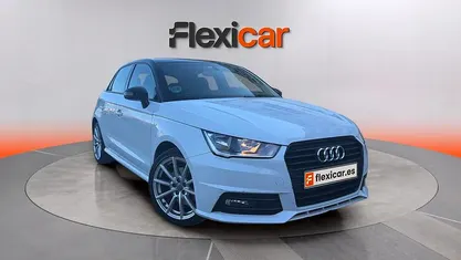 Käytetty Audi A1 Premium 125 HP (91 kW) 2018 Valkoinen Sedan