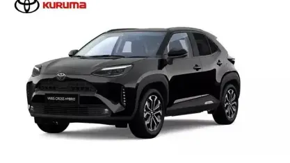 Usado Toyota Yaris Hybrid Active 130 CV (95 kW) 2024 Negro Pickup/Camioneta