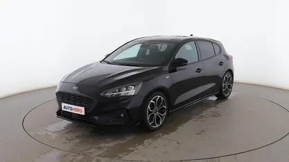 Usado Ford Focus ST-Line 125 CV (91 kW) 2020 Negro Utilitario