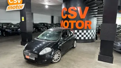Usado Fiat Grande Punto Sport 130 CV (95 kW) 2006 Negro Utilitario