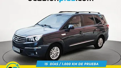 Negro Usado 2013 Ssangyong (KGM) Rodius Monovolumen | 10.850 € (Precio justo)