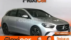 Gris / plata Usado 2021 Mercedes B200 Monovolumen | 23.490 € (Precio justo)
