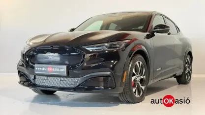 Usado Ford Mustang Mach-E Premium 216 kW (294 CV) 2023 Negro SUV