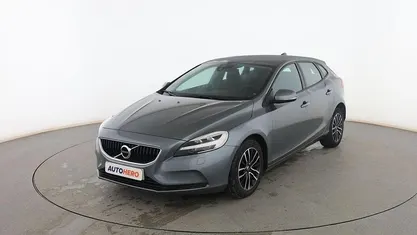 Usado Volvo V40 Momentum 122 CV (89 kW) 2018 Gris Familiar