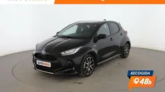 Negro Usado 2021 Toyota Yaris Hybrid Style SUV | 19.699 € (Precio justo)
