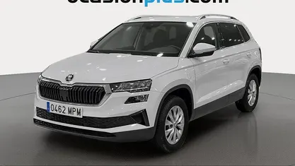 Usado Skoda Karoq Selection 116 CV (85 kW) 2024 Blanco SUV