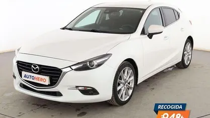 Używany Mazda 3 165 KM (121 kW) 2018 Biały Sedan/Limuzyna