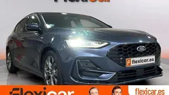 Azul Usado 2023 Ford Focus ST-Line Berlina | 19.490 € (Precio justo)