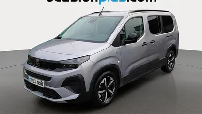 Blanco Usado 2025 Peugeot Rifter GT Monovolumen | 26.355 € (Precio justo)