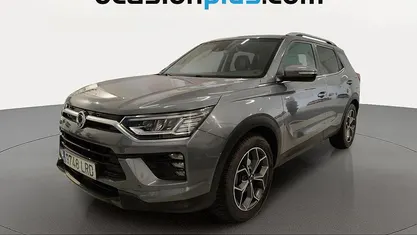 Usado Ssangyong (KGM) Korando Limited 163 CV (119 kW) 2021 Gris SUV
