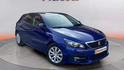 Usado Peugeot 308 Style 130 CV (95 kW) 2020 Berlina
