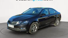 Negro Usado 2018 Skoda Octavia Ambition Berlina | 14.364 € (Buen precio)