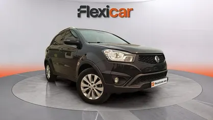 Usado Ssangyong (KGM) Korando Limited 178 CV (130 kW) 2016 Negro SUV