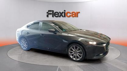 Usado Mazda 3 122 CV (89 kW) 2022 Negro Berlina
