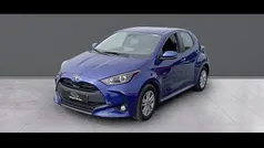 Azul Usado 2024 Toyota Yaris Edition Berlina | 19.990 € (Precio justo)