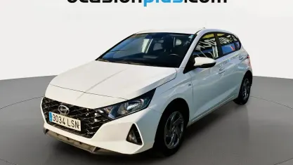 Używany Hyundai i20 101 KM (74 kW) 2021 Biały Hatchback