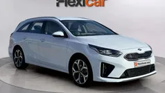 Blanco Usado 2021 Kia Ceed Berlina | 13.990 € (Buen precio)