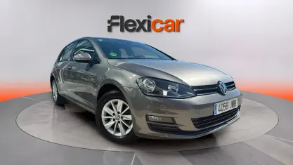 Usado VW Golf VII Advance 116 CV (85 kW) 2017 Gris Berlina