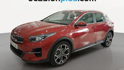 Usado Kia XCeed 160 CV (117 kW) 2022 Rojo SUV
