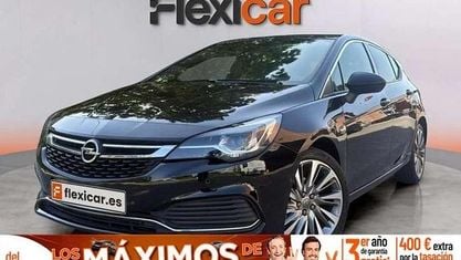 Usado Opel Astra Dynamic 150 CV (110 kW) 2019 Azul Berlina
