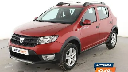 Usado Dacia Sandero Stepway 90 CV (66 kW) 2016 Berlina